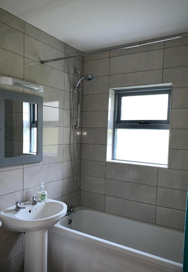 Cottage 33 Old Killarney Village كيلارني المظهر الخارجي الصورة